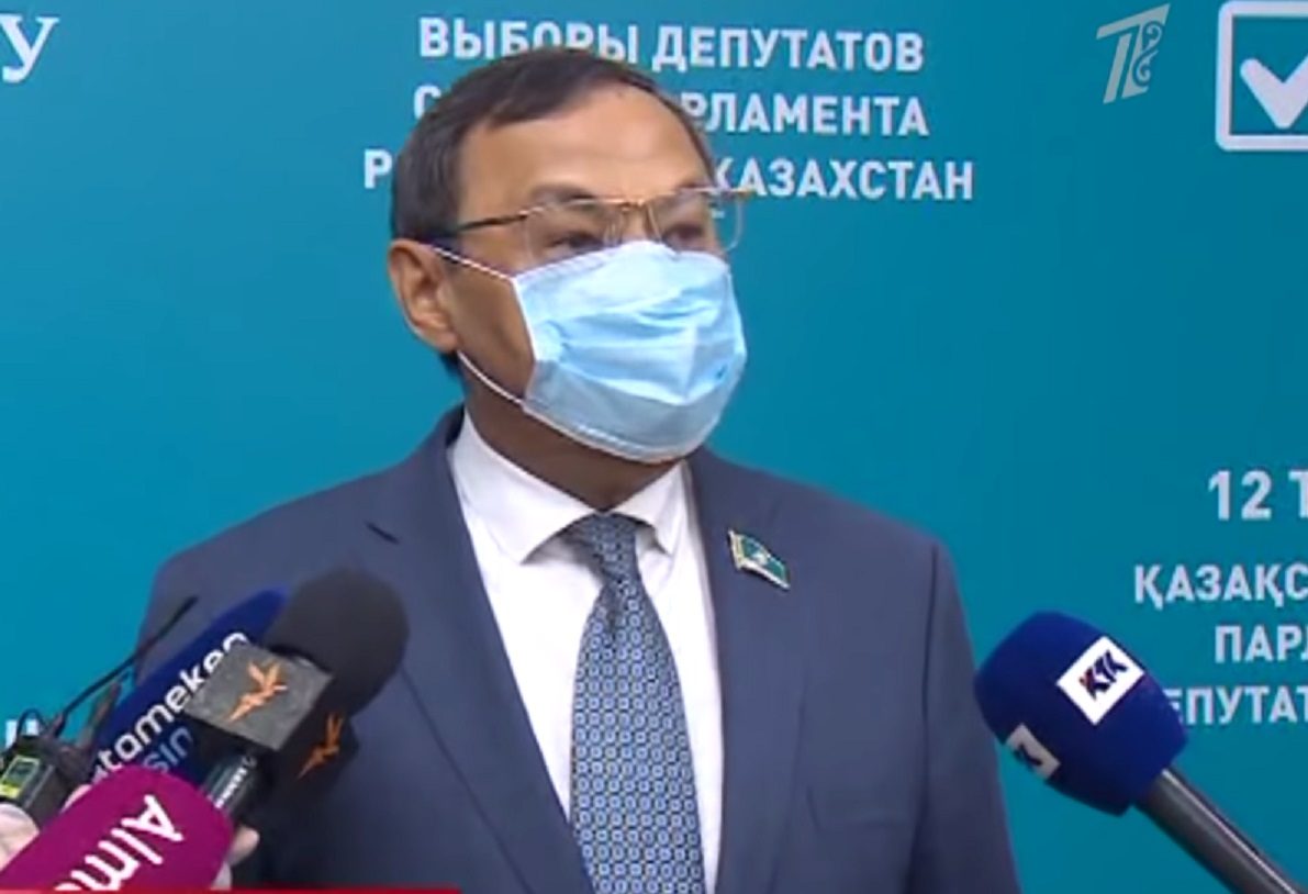 Sý jańa senator: "Myna júiege kóńilim tolmaidy, tolmaidy..."