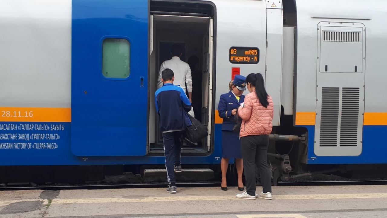 Жолаушылар пойызының жүруіне әлі рұқсат берілмейді