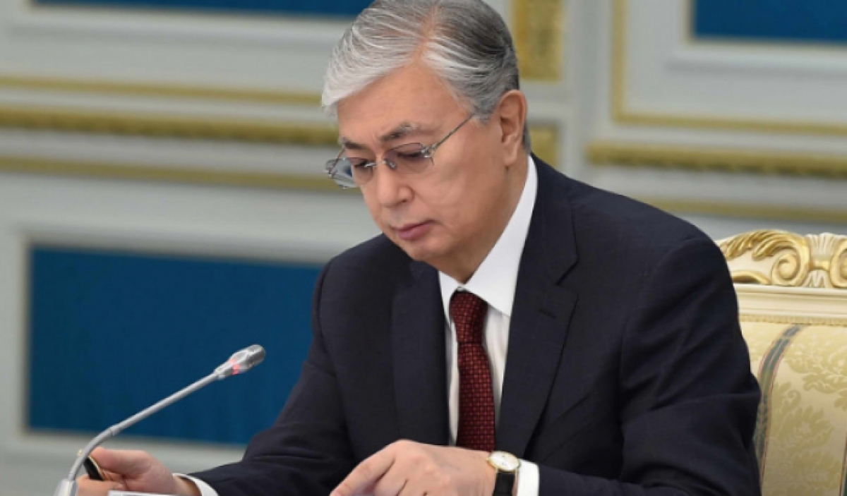 11 مامىر. توقاەۆ قانداي شەكتەۋلەر الىنىپ تاستالعانىن ايتتى
