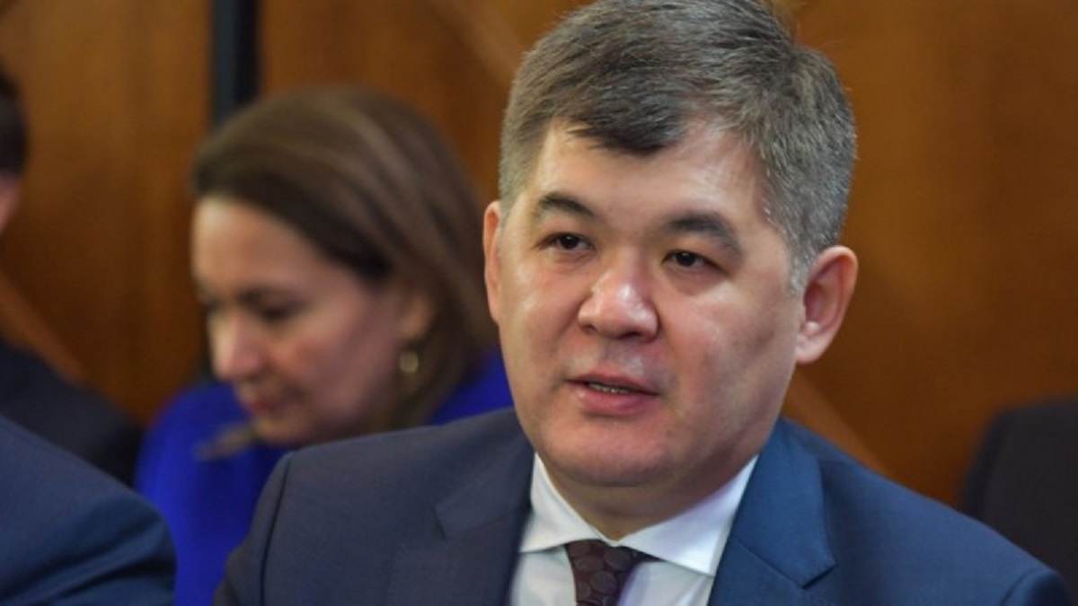 Birtanov: "Koronavirýs sáýir aiynda órshiin dep tur"