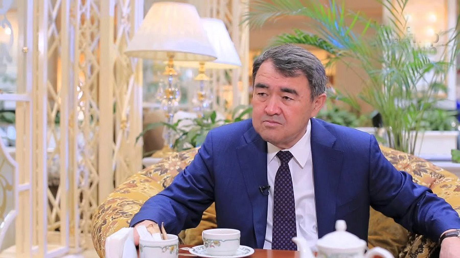 دەپۋتات: «100 ملن تەڭگە بٶلۋدٸ ازاماتتىق پارىزىم سانادىم»