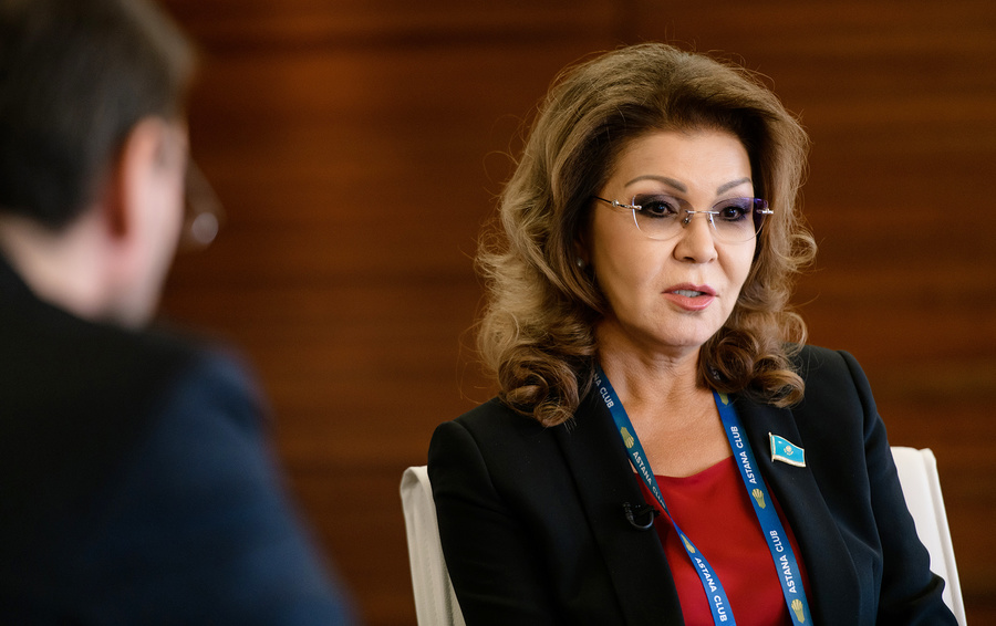 "Olar bizdiń dushpanymyz". Nazarbaeva elge úndeý jasady