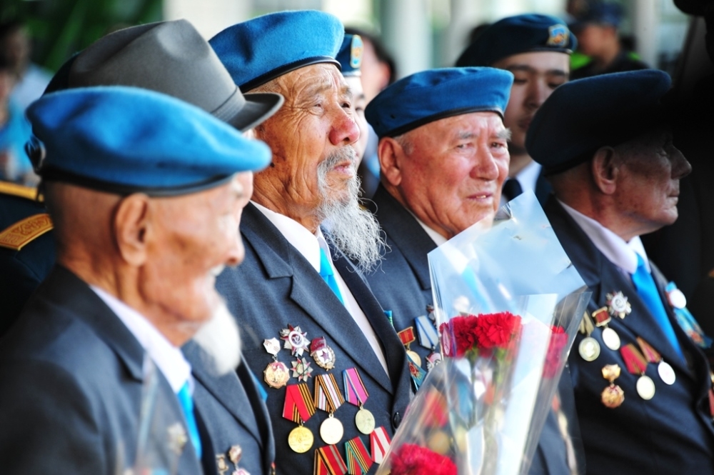 Qazaqstanda Jeńistiń 75 jyldyǵyna arnalǵan parad ótpeitin boldy
