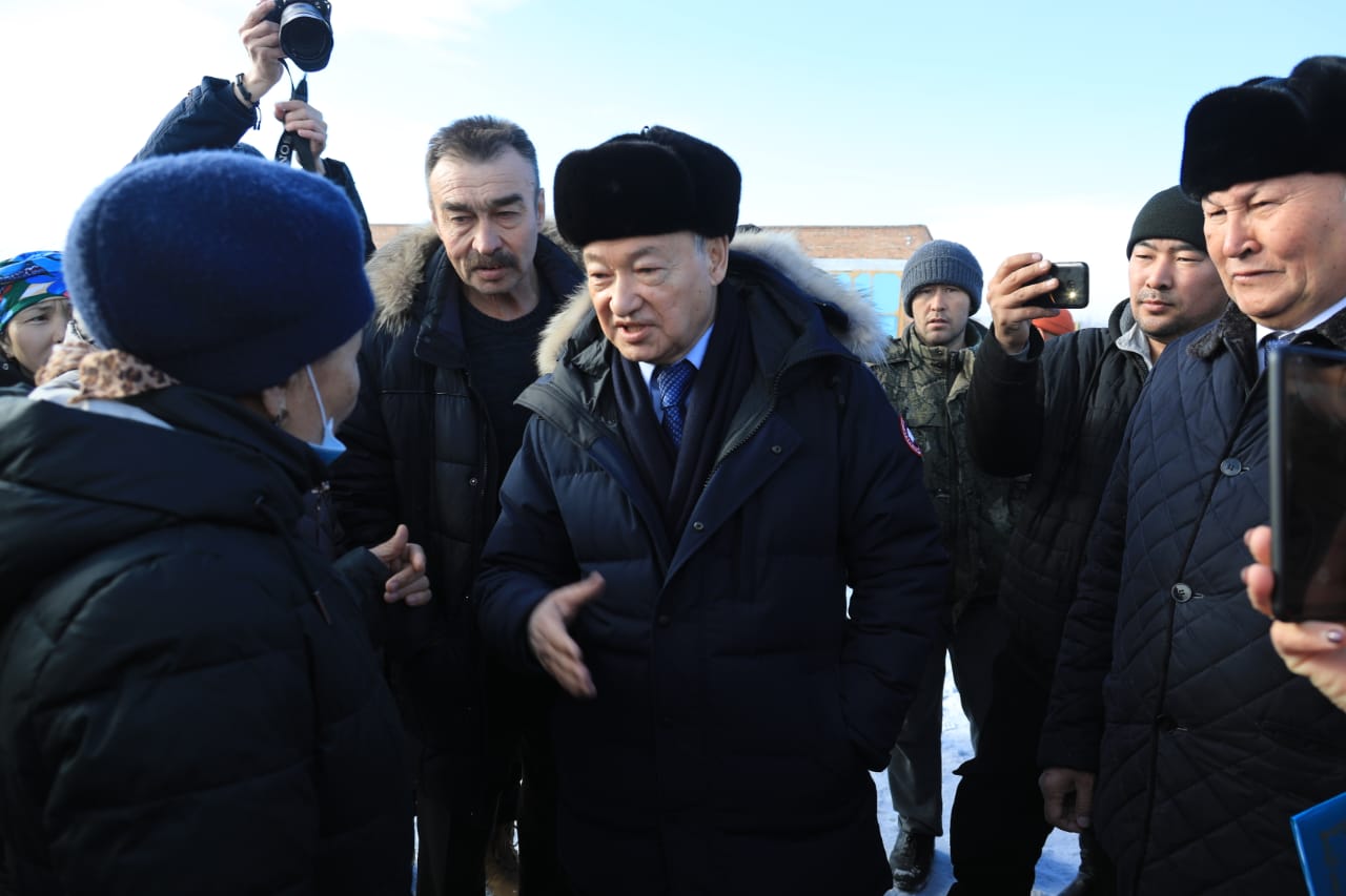 Danial Ahmetov: "Elden biik emespin. Halyqtyń talaby oryndy"