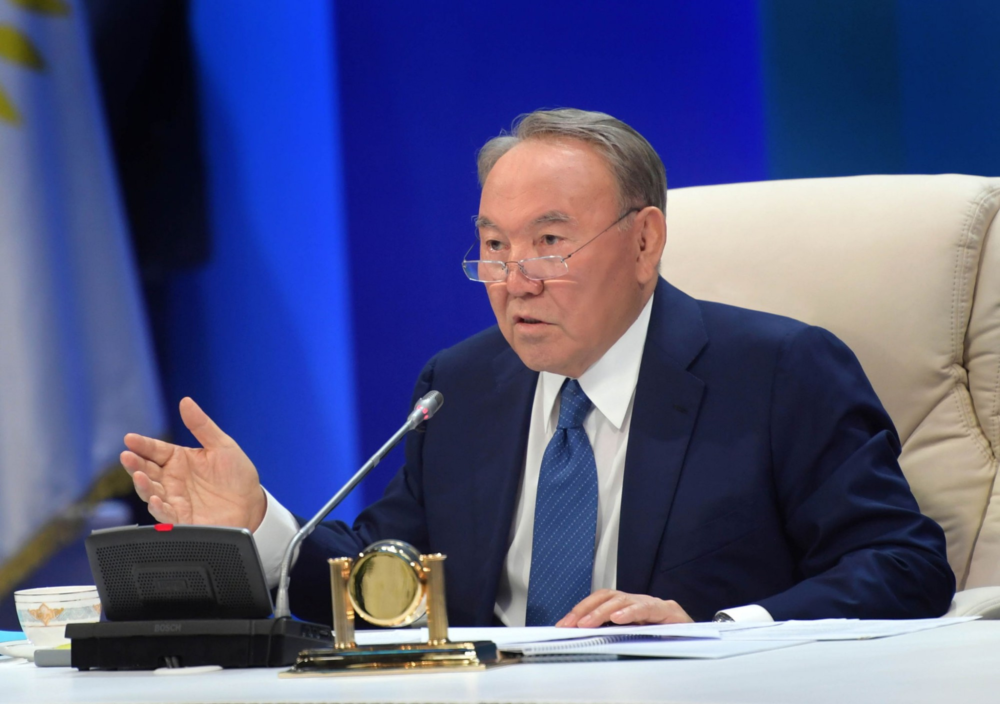 "Qazaqta memleket bolmaǵan" degen Pýtinge Nazarbaev jaýap qatty
