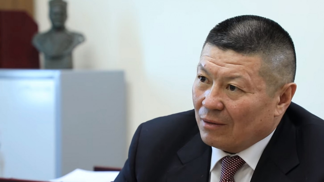 باقىتبەك سماعۇل قورداي وقيعاسىنا كٸنەلٸنٸ تاپتى. ول - ەبليازوۆ