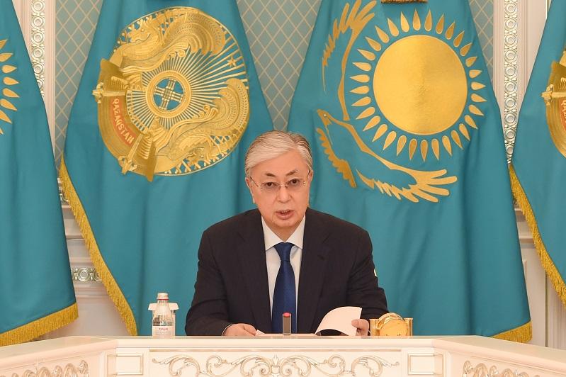 پرەزيدەنت اقپاراتتىق قاۋٸپسٸزدٸك بويىنشا كەڭەس ٶتكٸزدٸ