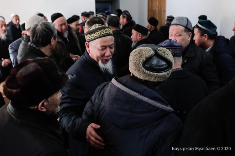Қазақтар мен дүнгендердің арақатынасының нашарлауына не әсер етті