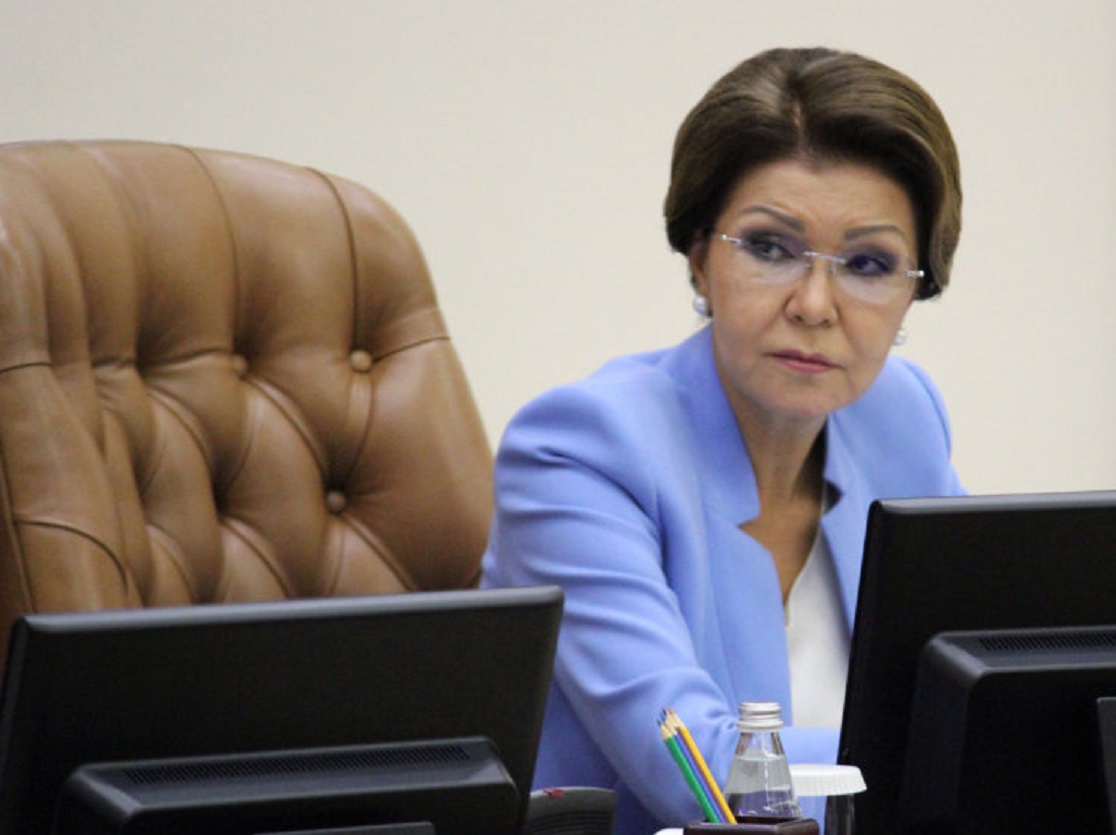 Dariǵa Nazarbaeva: "Ákimder ótirik tsifrlardy sýdyratady"