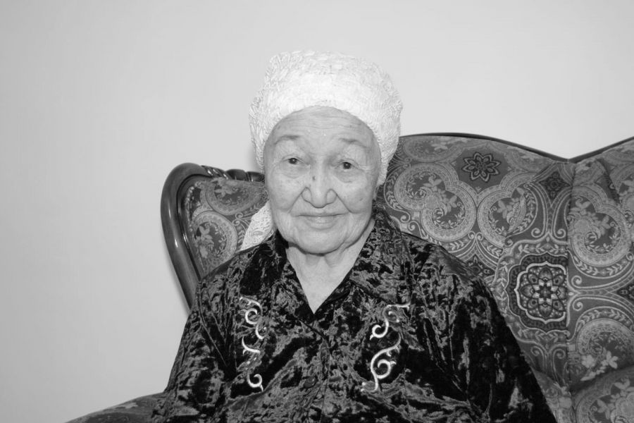 Қасым Қайсеновтің зайыбы өмірден озды