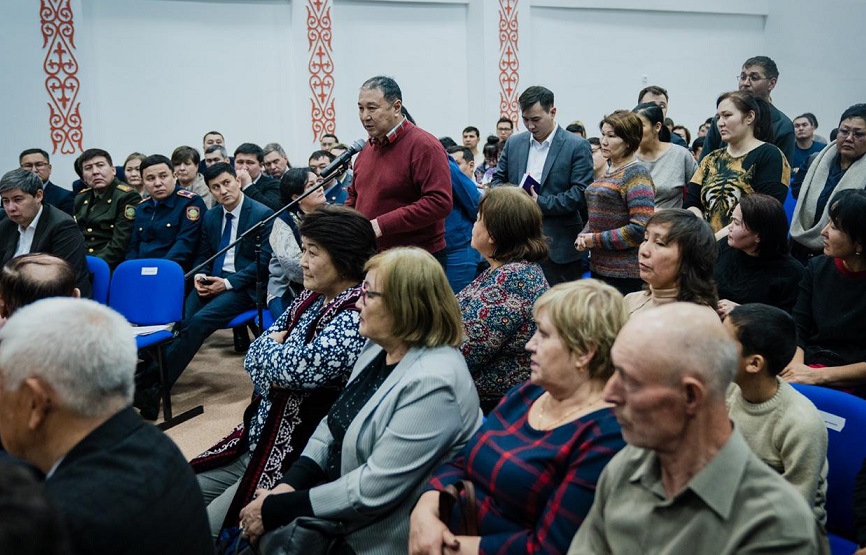 Алтай Көлгінов: «Еордада жыл сайын кемінде 10 мектеп салу қажет»