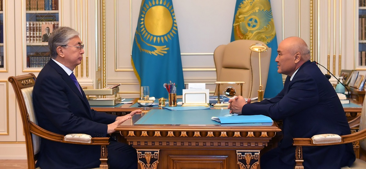 Президент Өмірзақ Шөкеевті қабылдады