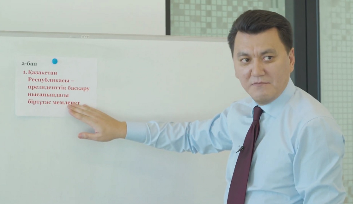 Qarin: "Eshqandai qos bilik, ekige jarylý, bóliný joq" (video)