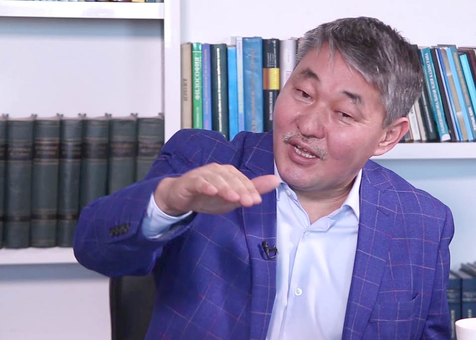 Ерлан Төлеутай: "Бізді торгаштар билеп-төстеп отыр"