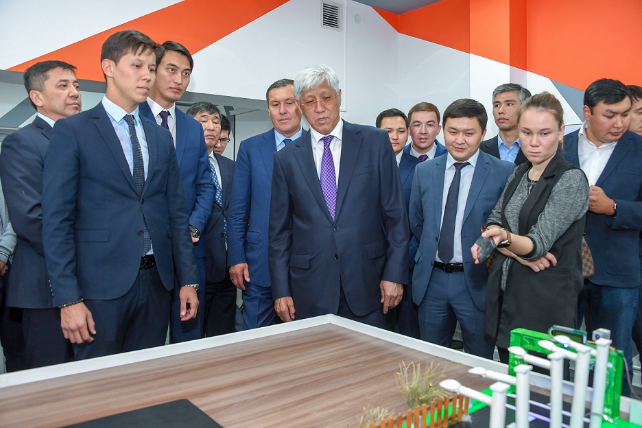 «Jetysý Hub» Jetisýdy tsifrlandyrýda lokomotiv mindetin atqarady