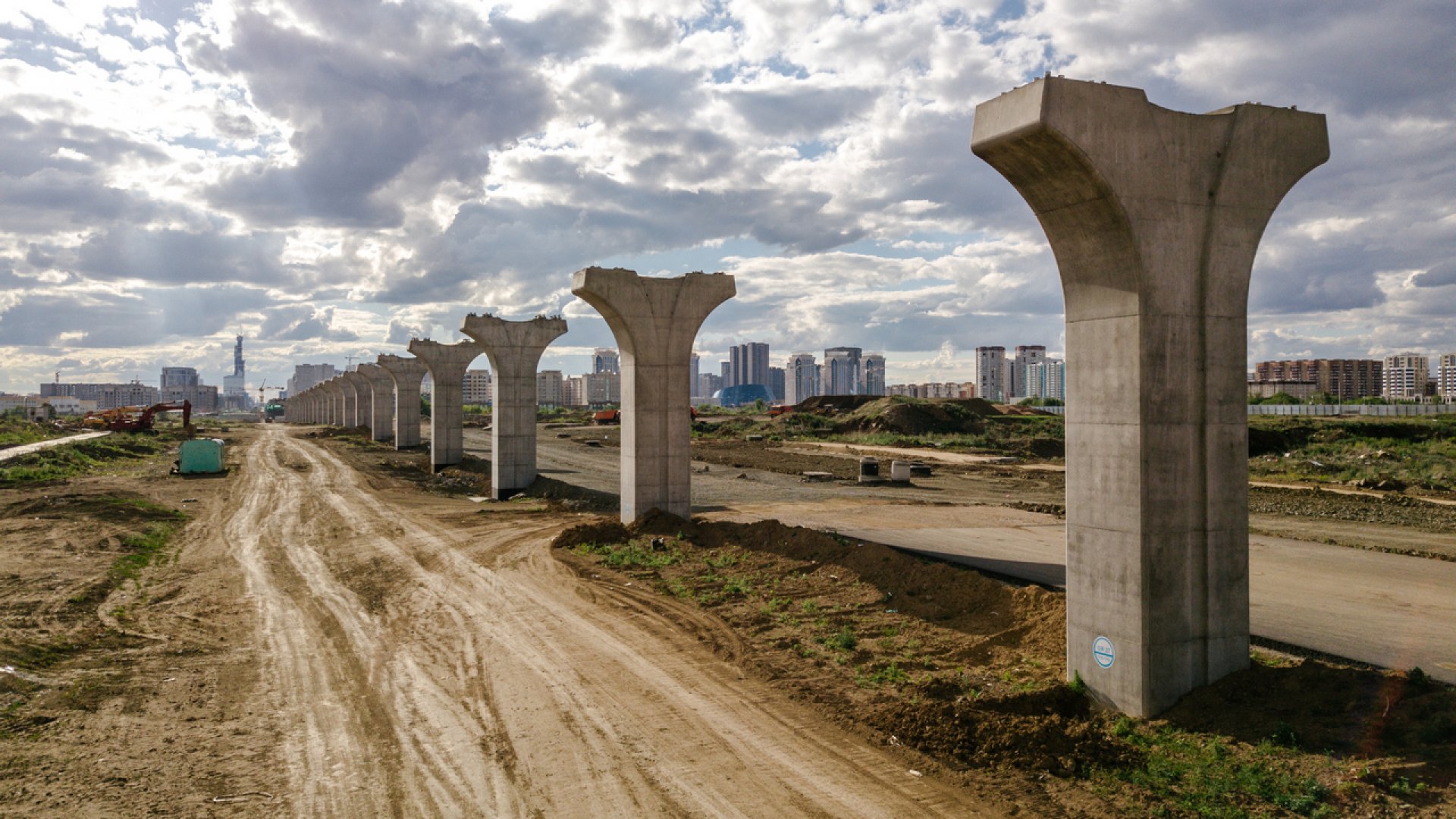 نە ٷشٸن سالىپ جاتىرمىز? توقاەۆ LRT تۋرالى ايتتى