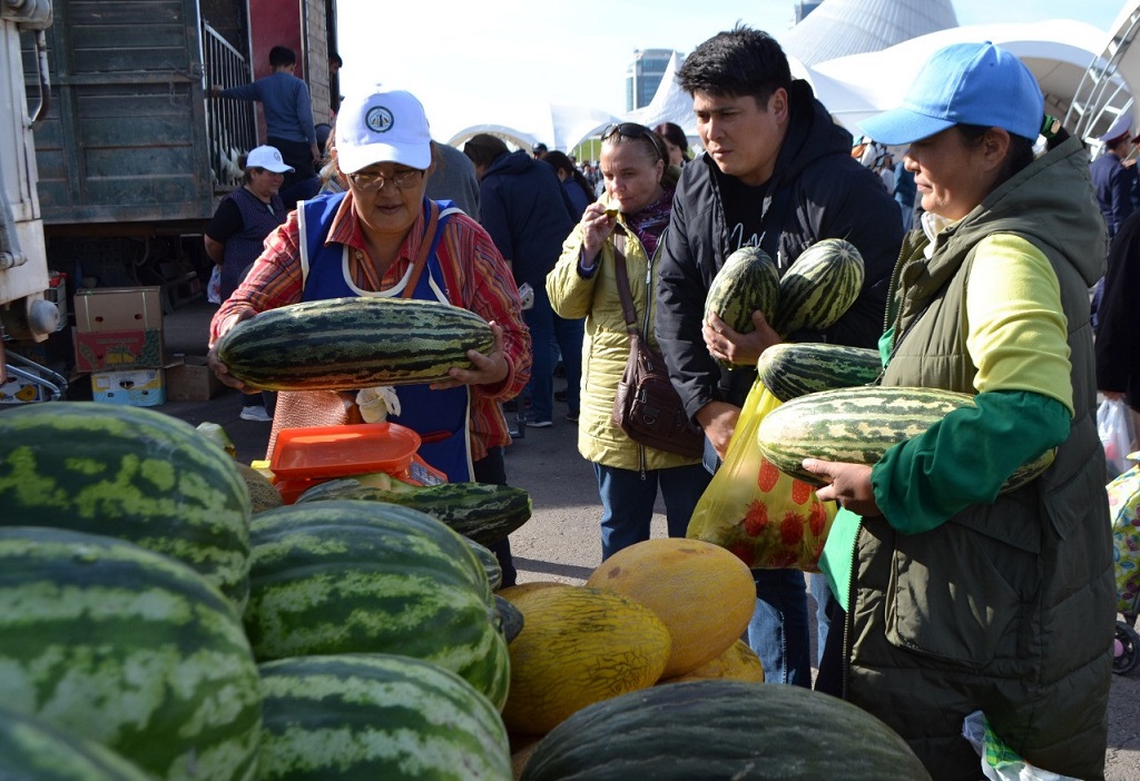 Нұр-Сұлтандағы жәрмеңке: Ақтөбе және Қызылорда өз өнімдерін ұсынды