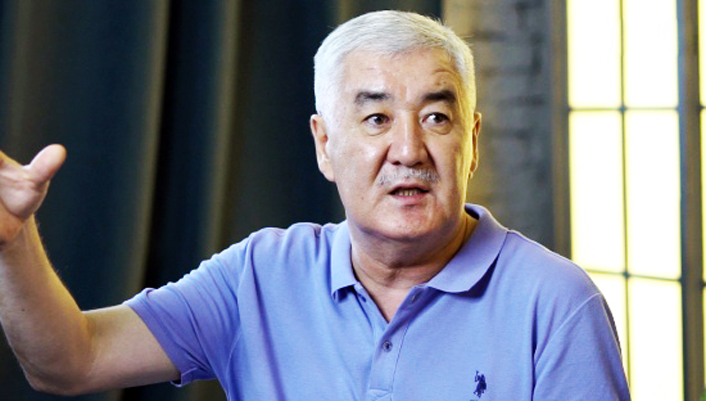 Qosanov halyqty kóshege bastap shyqqanynda ne bolaryn aitty