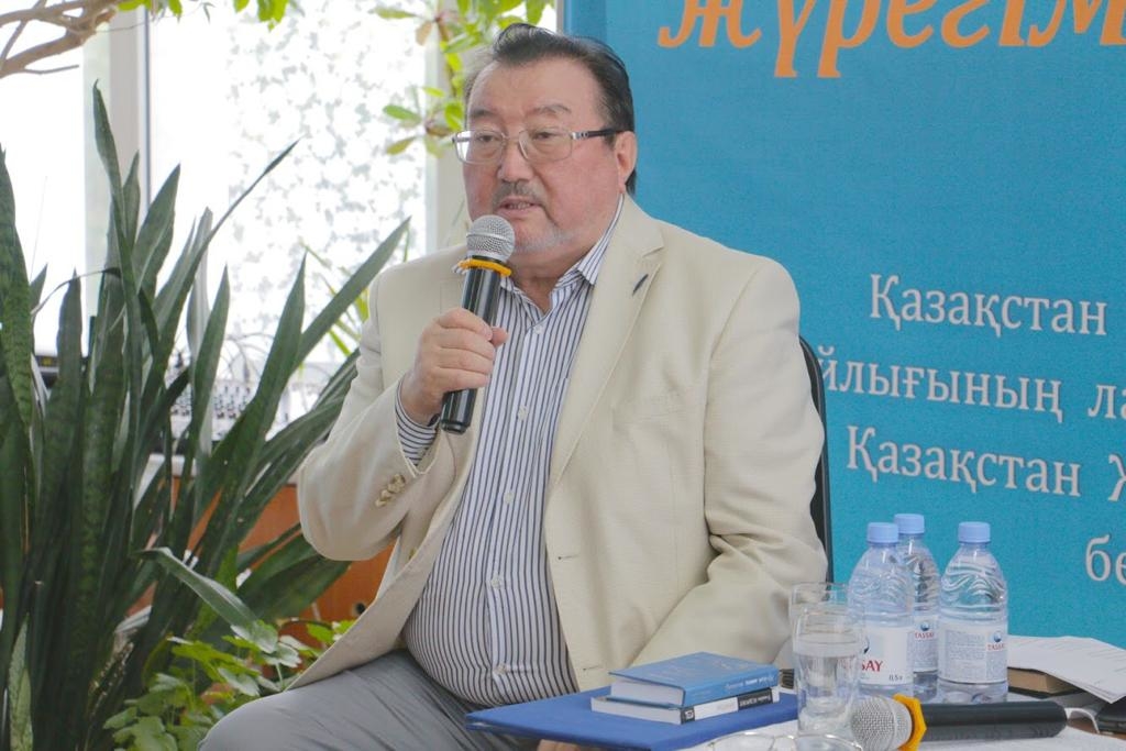 Óskemende Ulyqbek Esdáýlettiń 65 jyldyq mereitoiy ótti