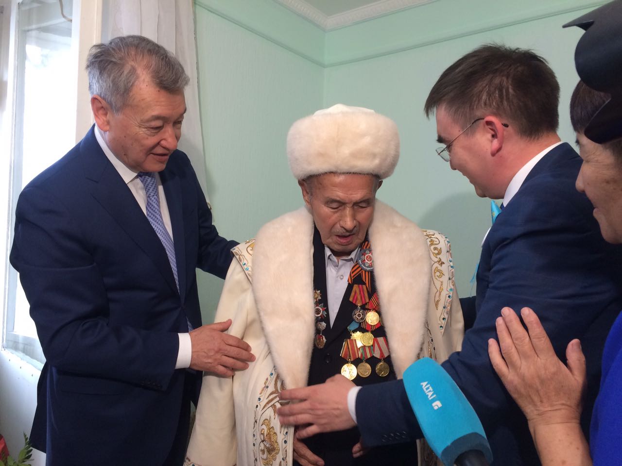 شىعىستا سوعىس ارداگەرلەرٸنە 542 مىڭ تەڭگەدەن اقشالاي سىيلىق بەرٸلدٸ