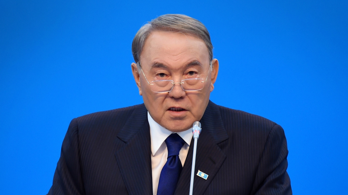 Nazarbaev óziniń ókilettiligin toqtatatynyn málimdedi
