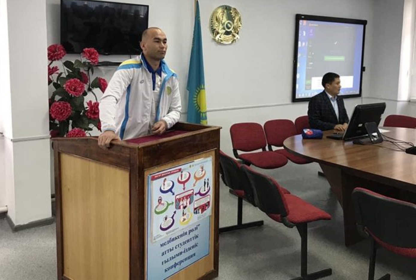 Жетісайлық жастар Әлем чемпионымен жүздесті