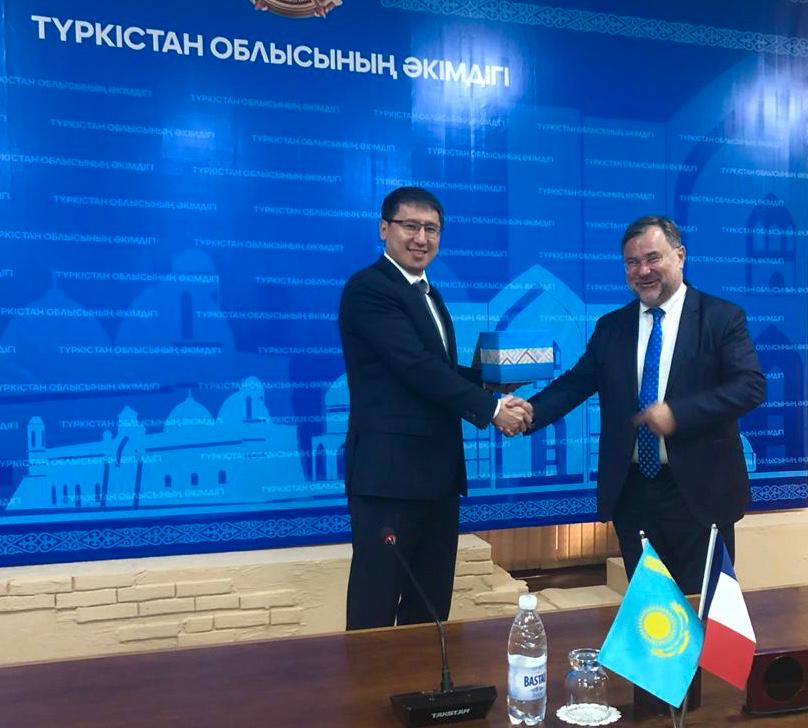 Frantsýz kásipkerleri Túrkistanǵa investitsiia salýǵa ázir