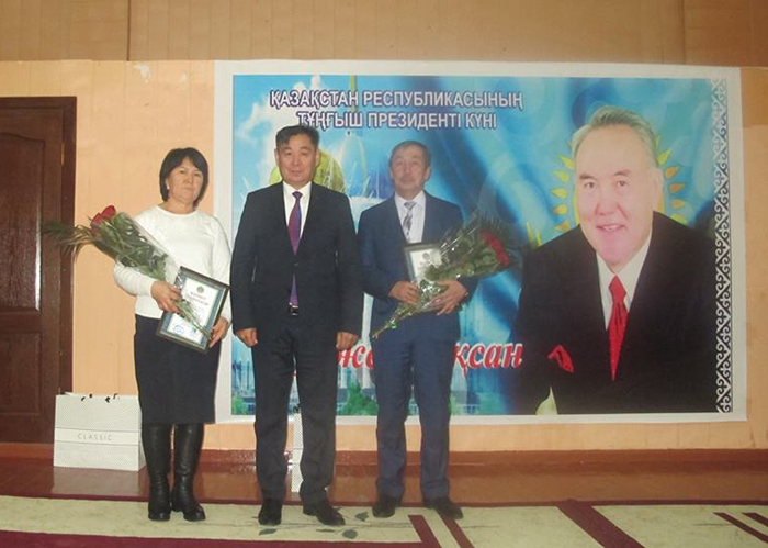 Түркістандық кәсіподақ белсенділері Президент күнін атап өтті