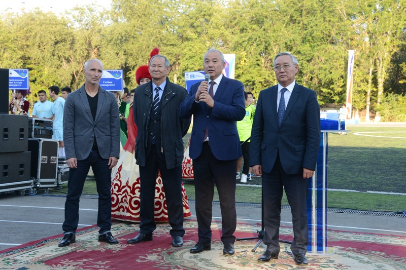 Fýtboldan stýdent jastardyń respýblikalyq týrniri ótti
