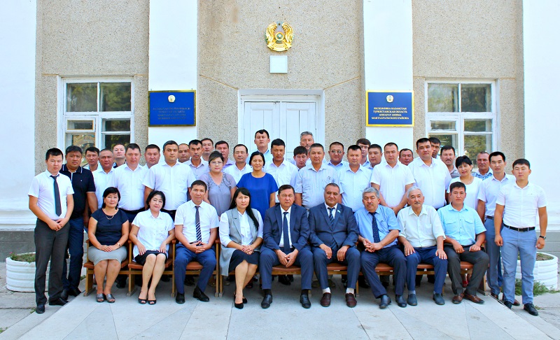 Мақтаарал ауданы әкімі аппаратының жаңа құрамы