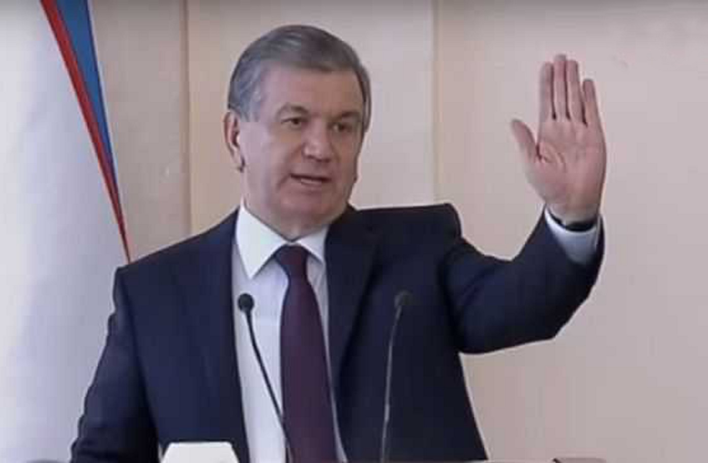 "دوعارىڭىزدار!". ميرزيياەۆ ماقتاۋ مەن ماداقتان شارشاعانىن ايتتى