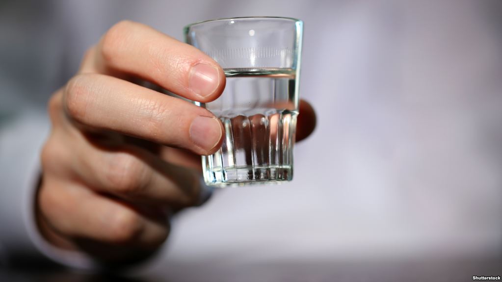 Ishimdikke táýeldilikten qalai qutylýǵa bolady?