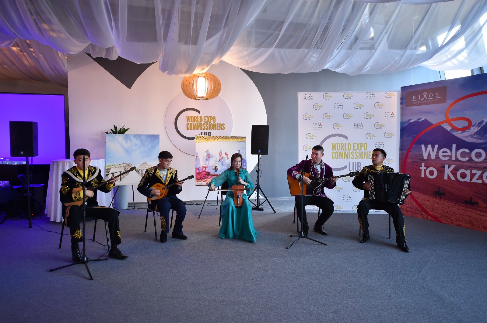EKSPO-2017 halyqaralyq kórmesinde Ońtústik Qazaqstan oblysynyń foto-kórmesi ótti