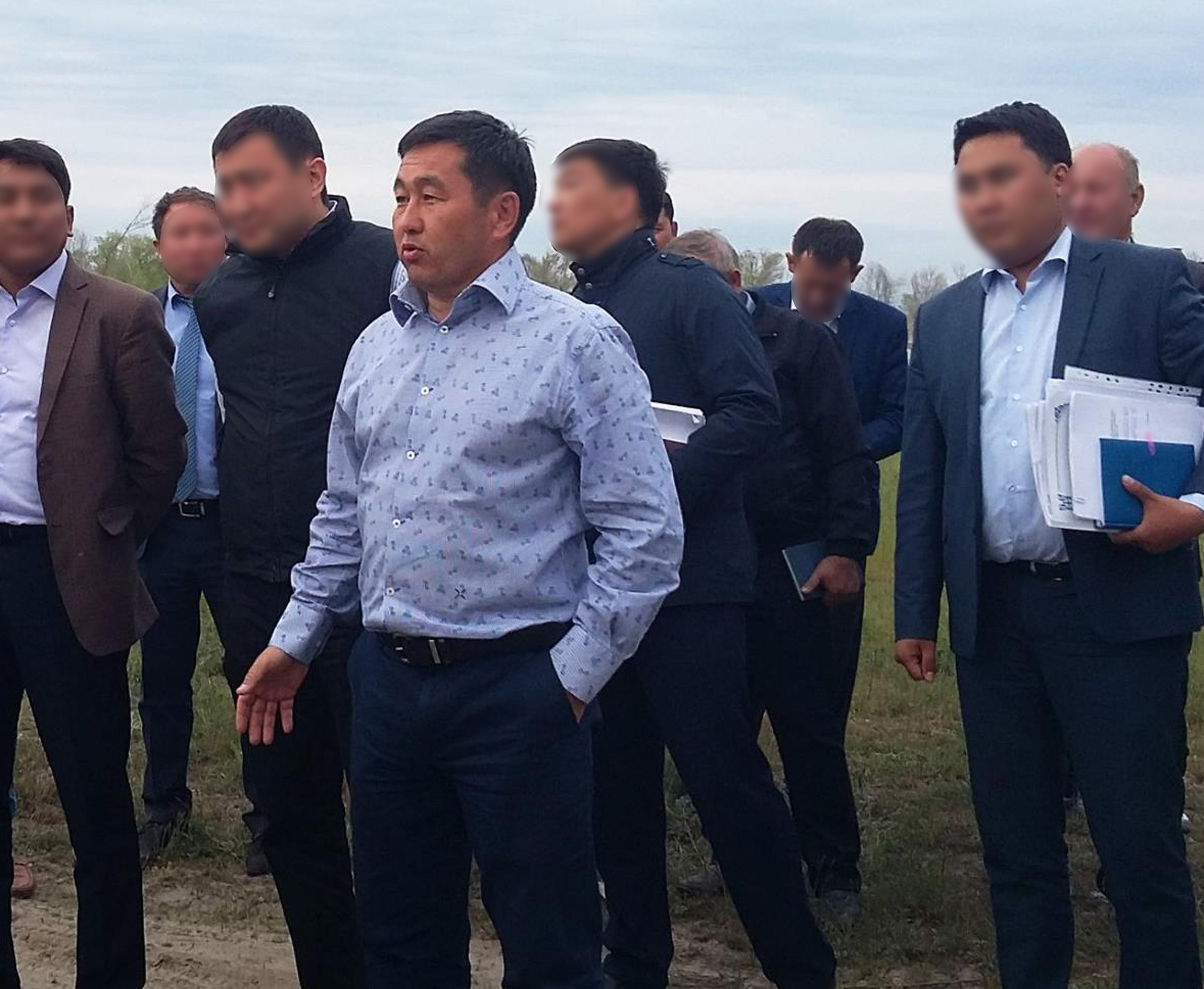 Талдықорған әкімдігіндегі дау: Тутубаев кімді ұрды?