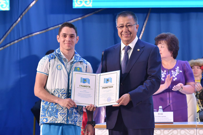 OQO Qazaqstan halqy Assambleiasynyń  HH sessiiasy ótti