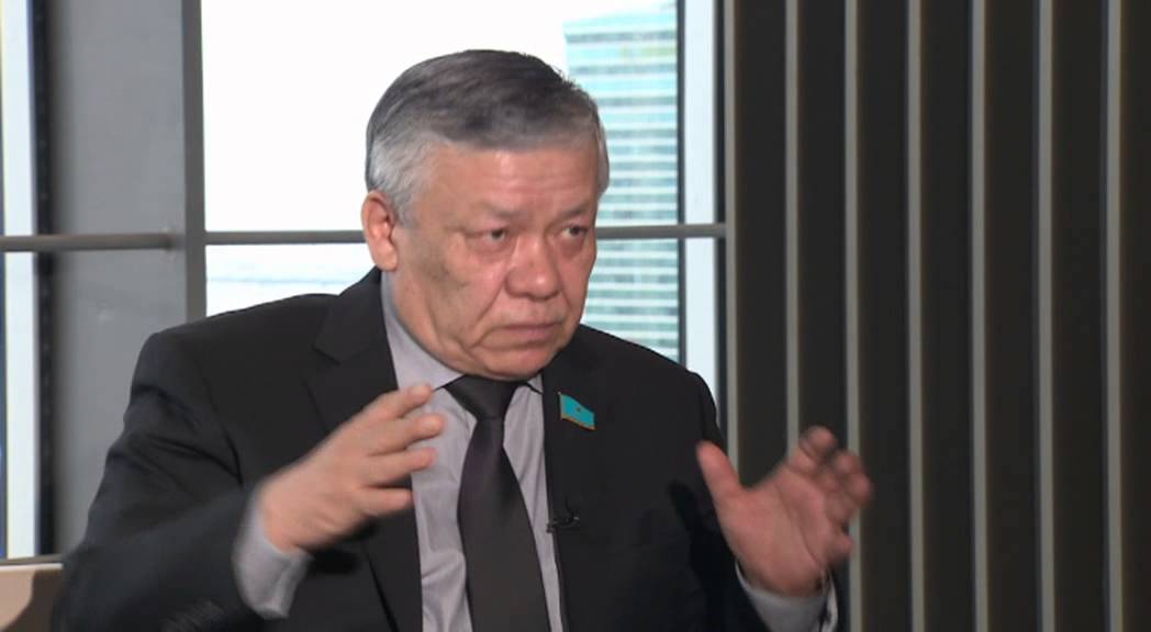 Baqytjan Ertaev: «Qurylysqa milliardtap qarjy bólindi. Biraq baspana máselesi sheshiler emes»