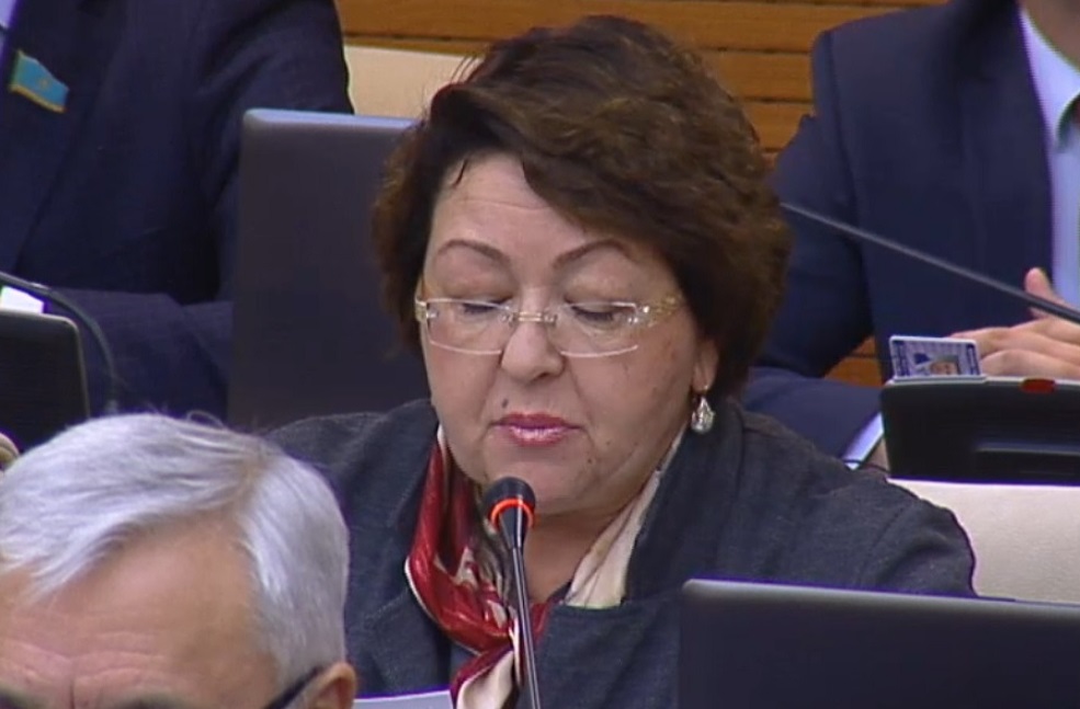 Depýtat Smirnova: "Kazahstan ýhodit ot rýsskogo mira. Eto pechalno..."