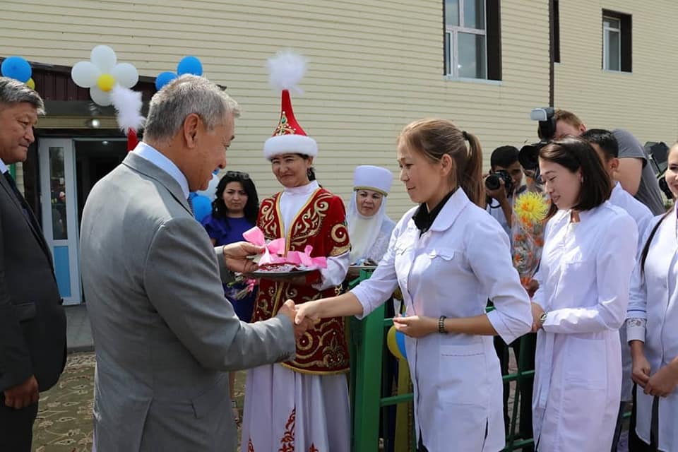 Даниал Ахметов: "Жастар ауылға келсін десек, оларға жағдай жасау қажет"