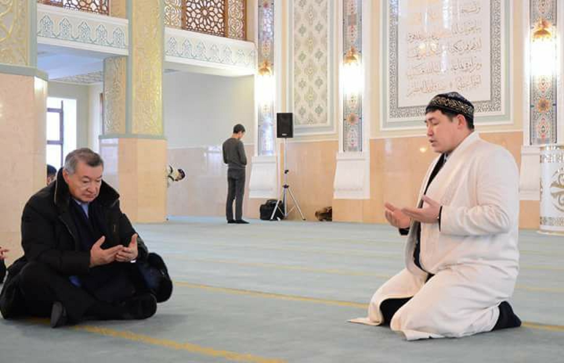 Óskemendegi "Halifa Altai" meshitiniń janynan medrese salynady