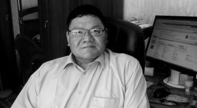 «Кімдігін» іздегендер көші