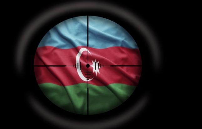 Ázirbaijan Gúlenniń jaqtastaryna qarsy is qozǵady