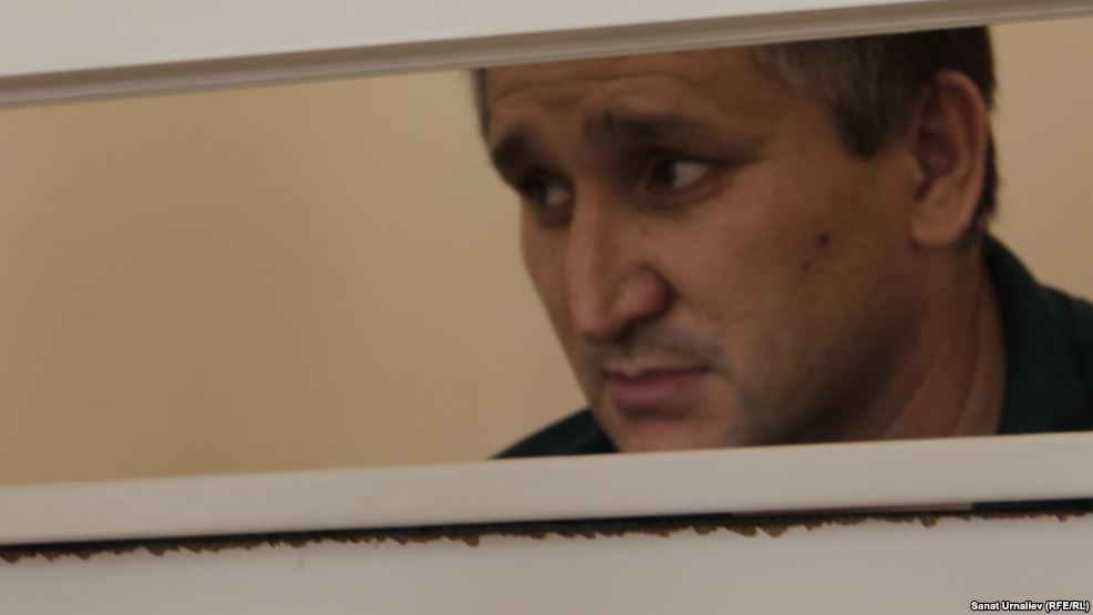 Жанат Есентаев бостандыққа шықты
