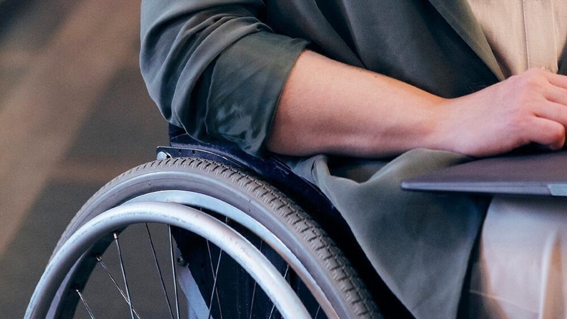 وڭتٷستٸك قازاقستاندا مٷمكٸندٸگٸ شەكتەۋلٸ ستۋدەنتتەرگە مەرزٸمٸ ٶتكەن تاعامدار بەرٸلگەن