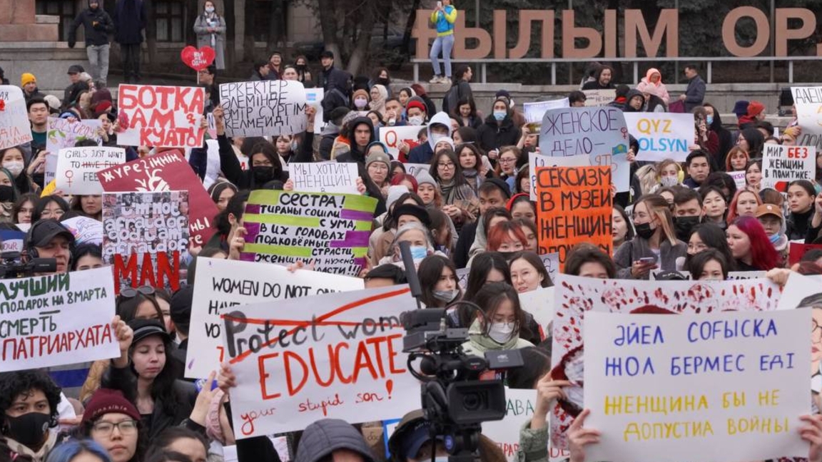 Алматы әкімдігі әйелдер митингін өткізуге рұқсат берді
