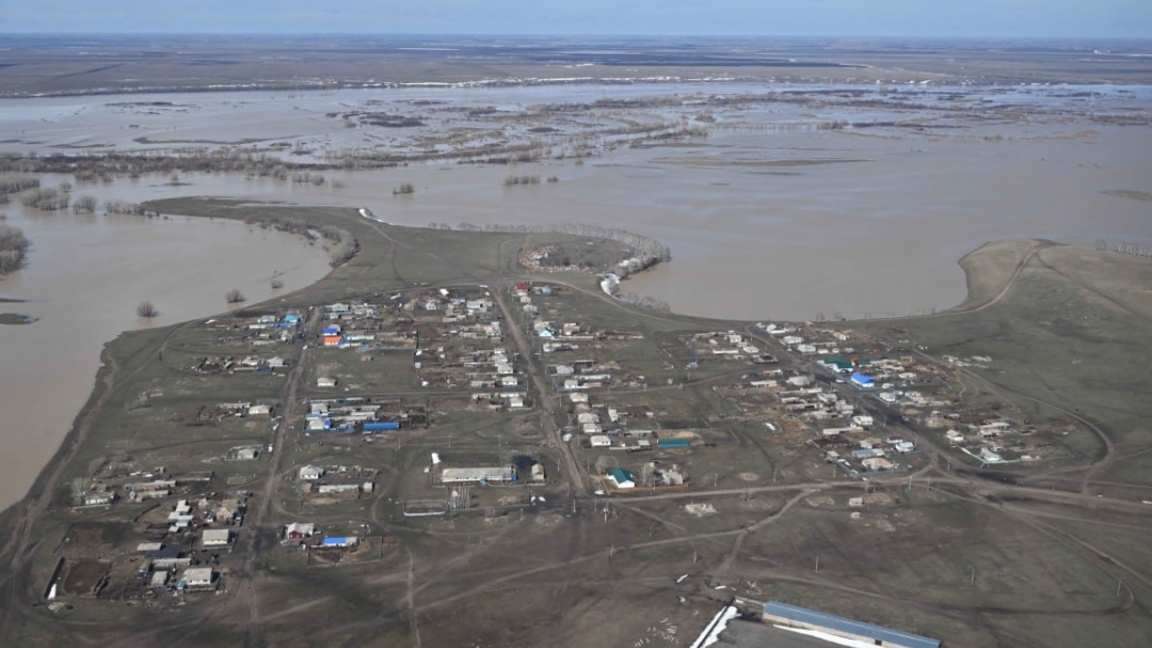 Кәсіпкер және меценат Мухамед Ізбастин су тасқыны болған аймақтарға жарты миллиардқа жуық қаржы бөлді