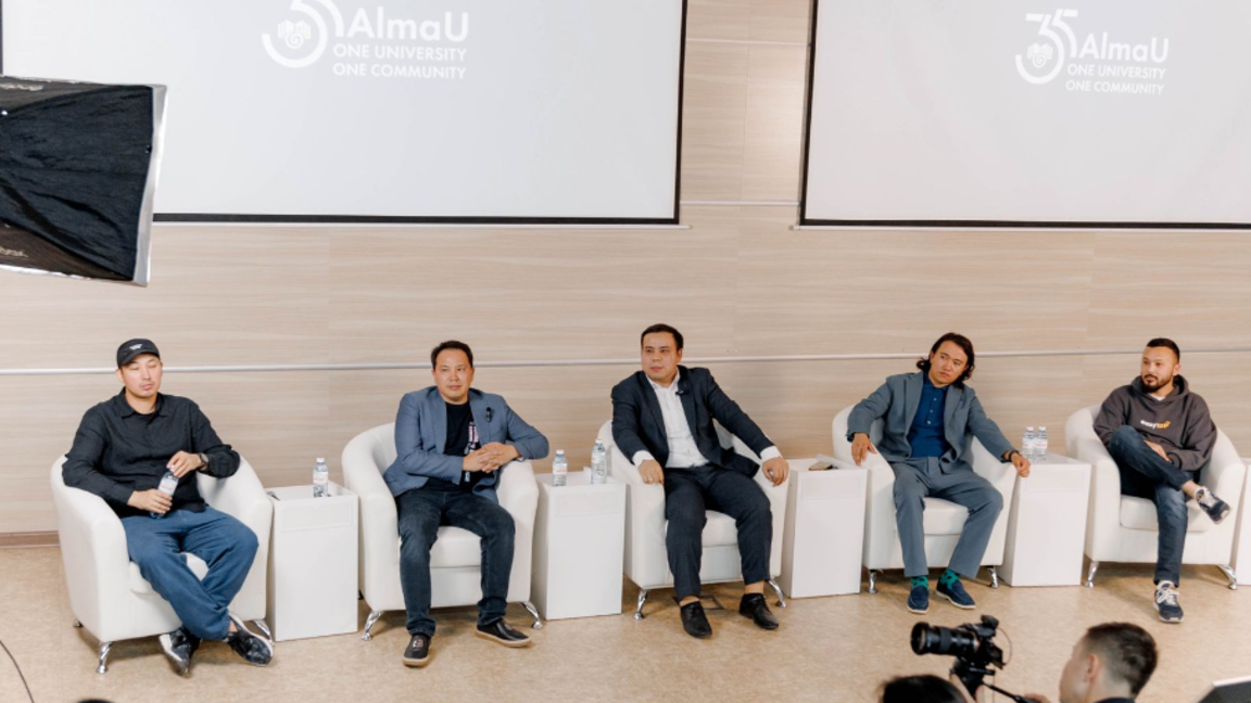 “كٶك مۇحيت ستراتەگيياسى”: قوعامدىق لەكتسييادا جاس كەسٸپكەرلەرگە كەڭەس بەرٸلدٸ