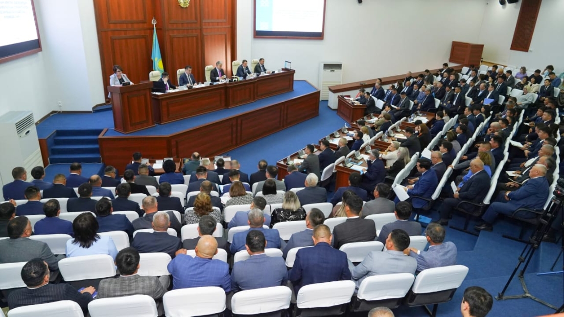 V Vostochnom Kazahstane proshlo rasshirennoe zasedanie s ýchastiem akimov selskih okrýgo