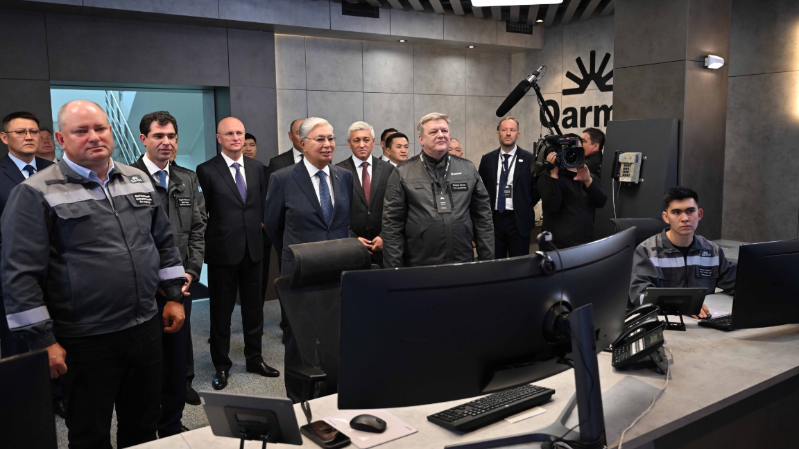 Тоқаев "Qarmet" акционерлік қоғамының диспетчерлік-талдау орталығын аралады