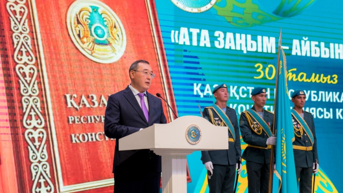Almaty oblysynda Konstitýtsiia kúni keń kólemde atalyp ótti
