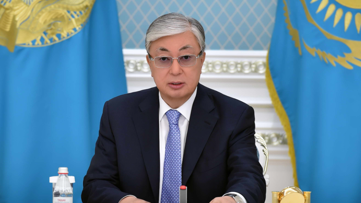 ەدٸلەتتٸ قازاقستان قالاي قۇرىلىپ جاتىر? - توقاەۆ جاۋاپ بەردٸ